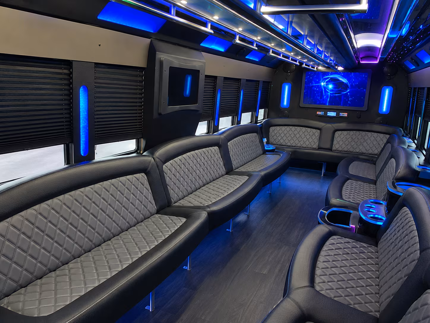 Rent a Bus to Universal Studios Hollywood