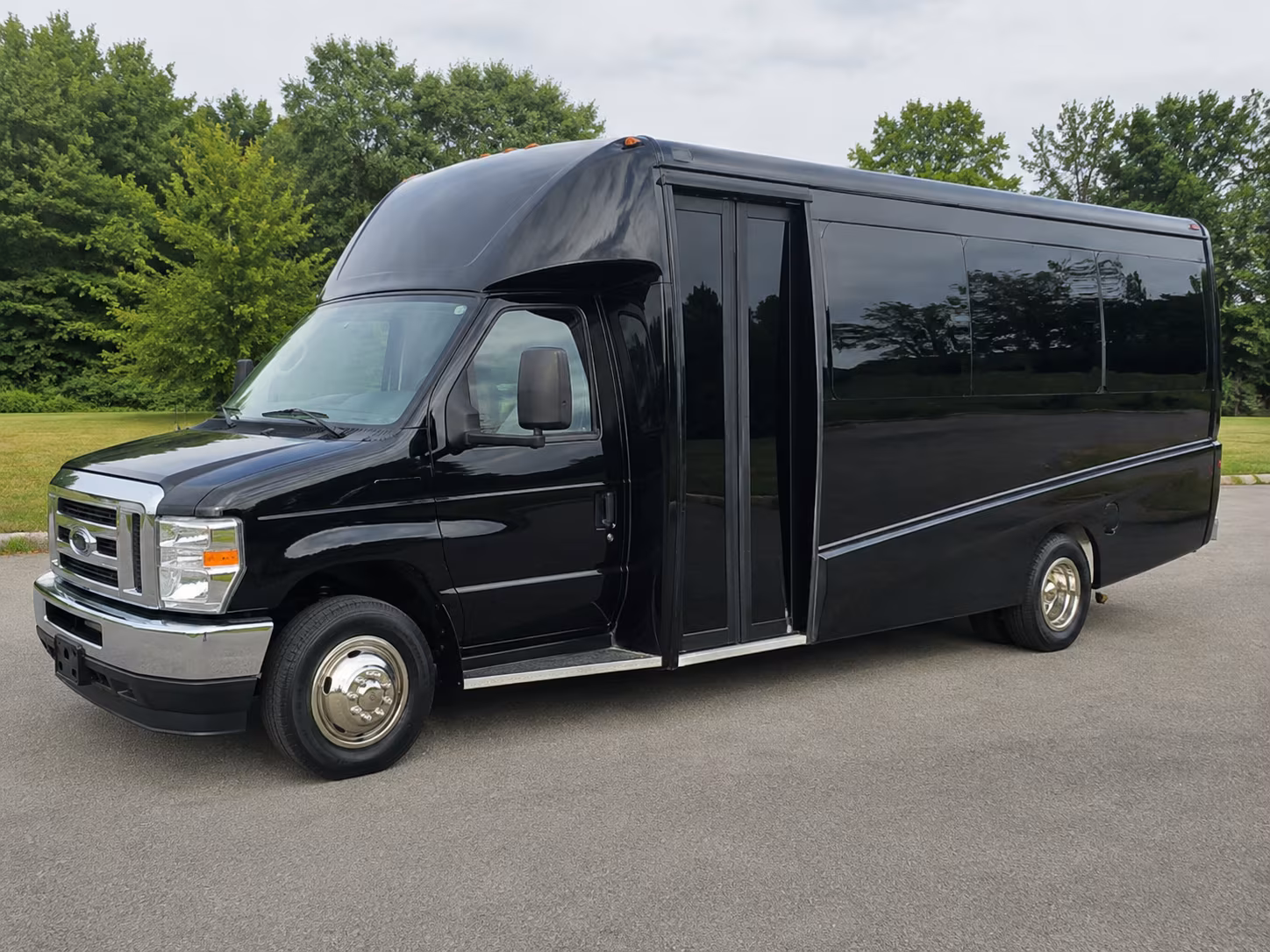 Palmdale Airport Shuttles & Transportation