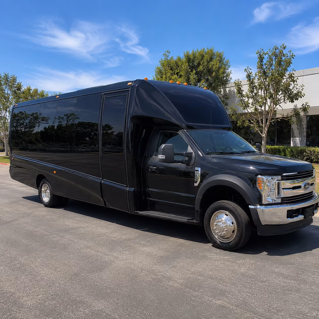 Palmdale Birthday, Sweet 16, & Quinceañera Party Bus Rentals
