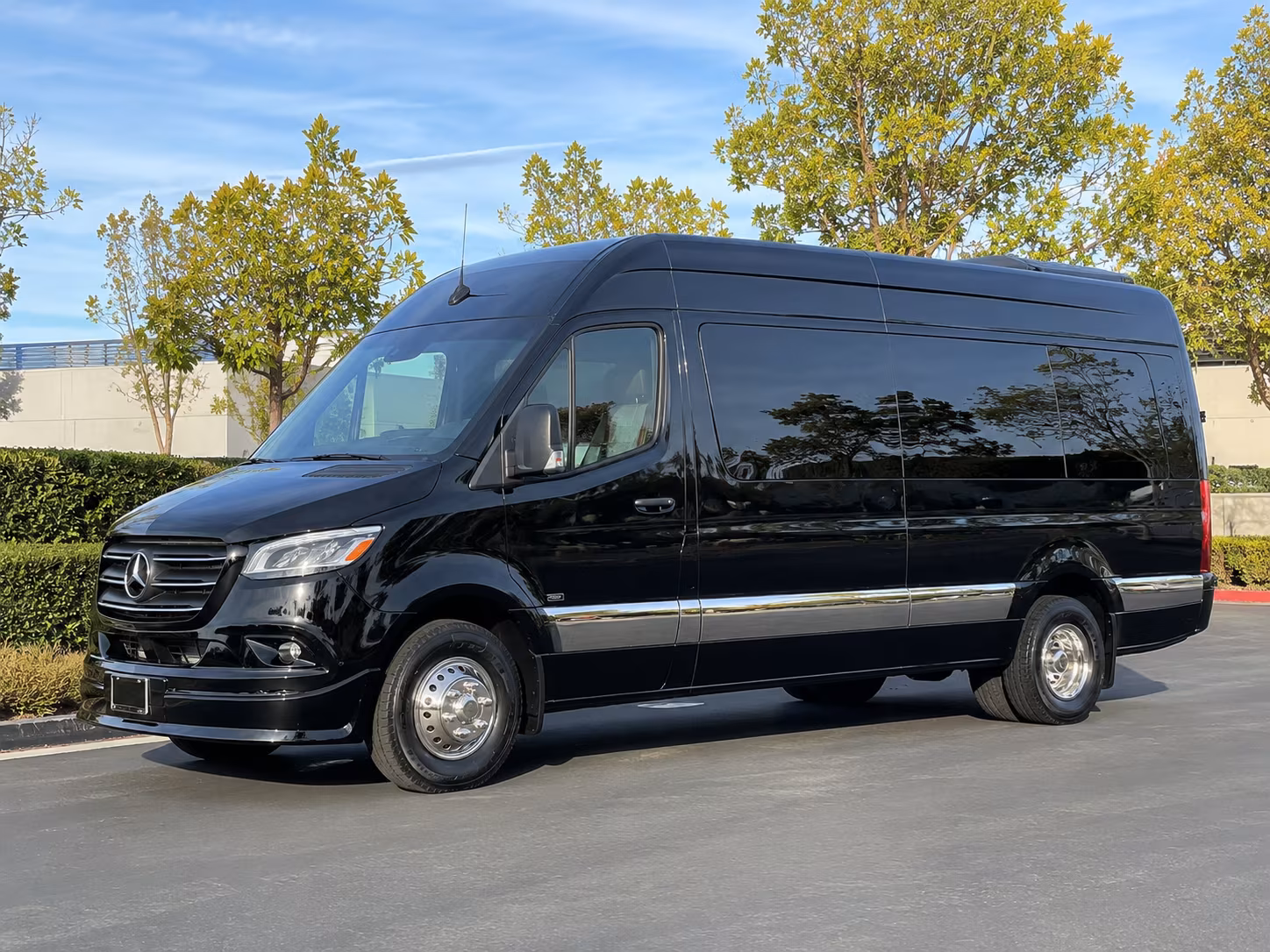Palmdale Wedding Transportation & Shuttle Service