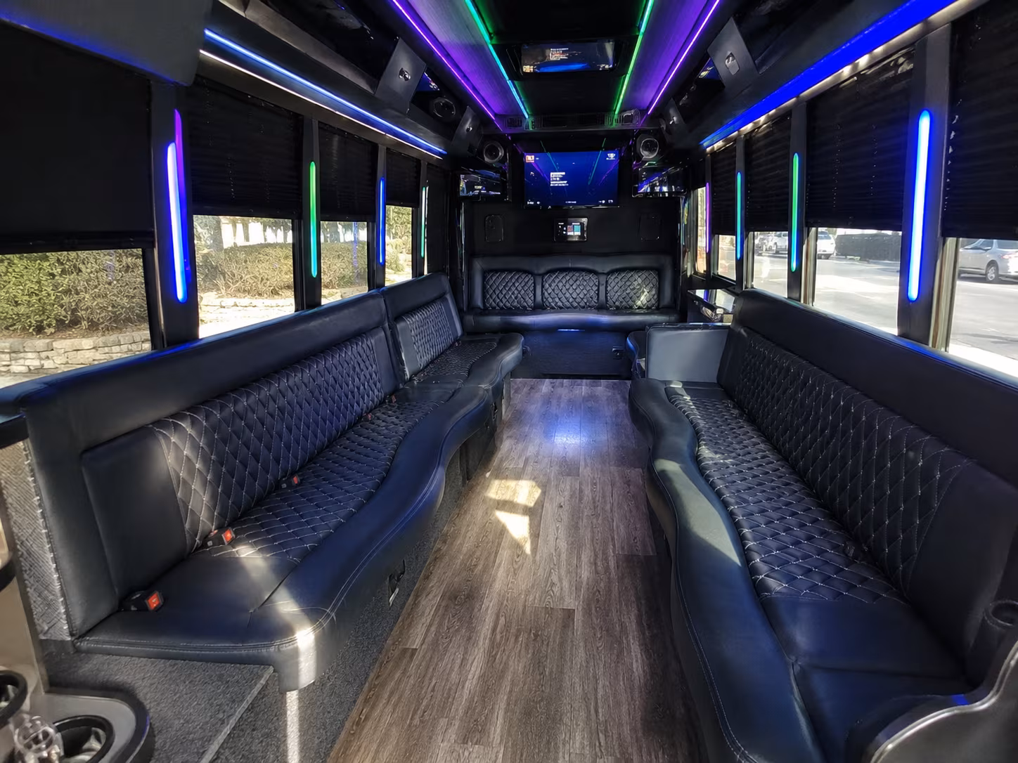 Santa Clarita Birthday, Sweet 16, & Quinceañera Party Bus Rentals