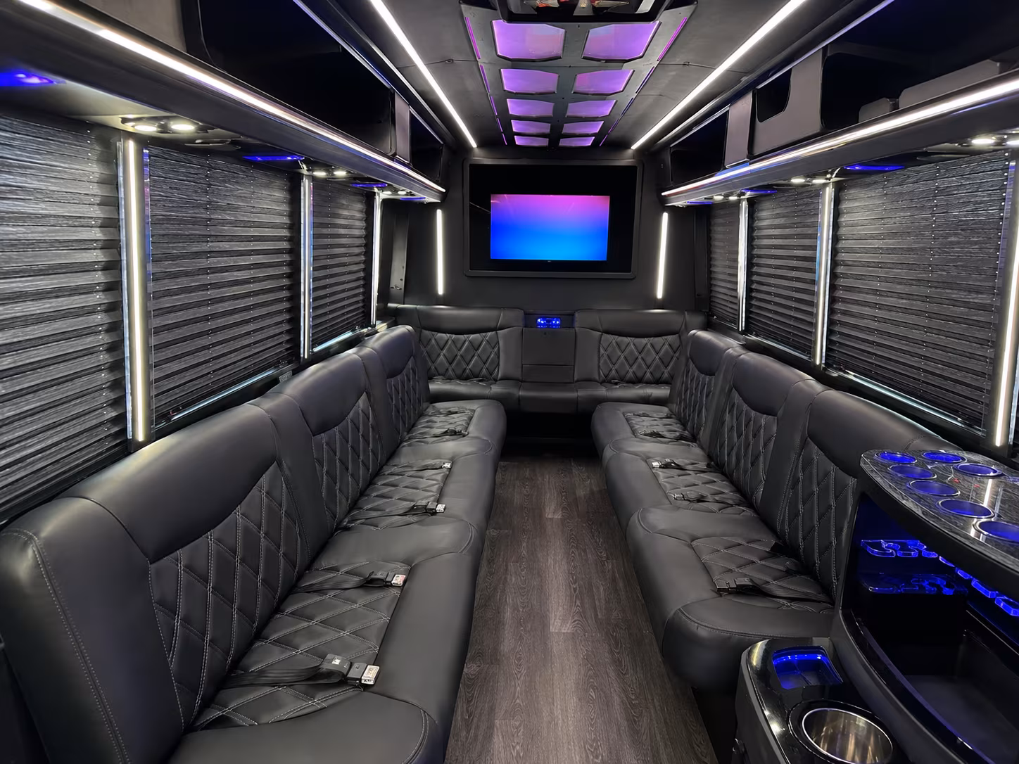 Santa Clarita Birthday, Sweet 16, & Quinceañera Transportation route planning