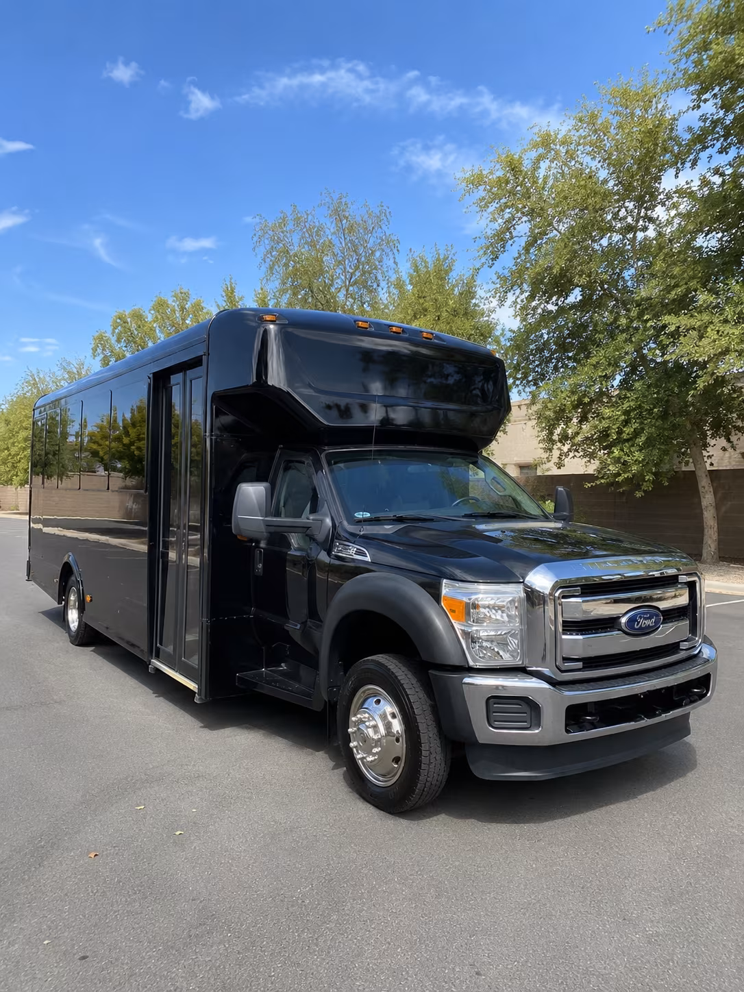 Santa Clarita Wedding Transportation pickup coordination