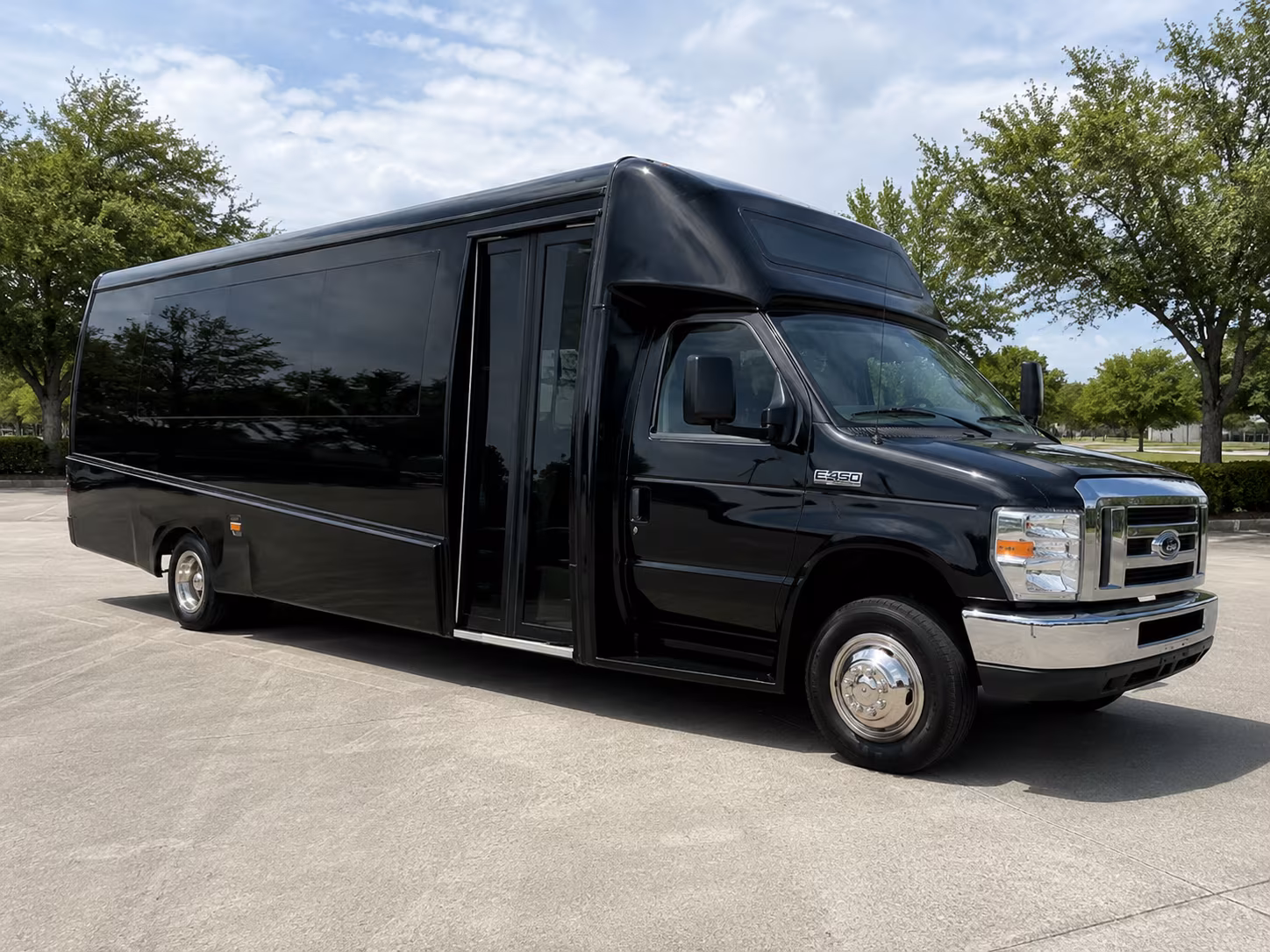 Santa Clarita Wedding Transportation & Shuttle Service